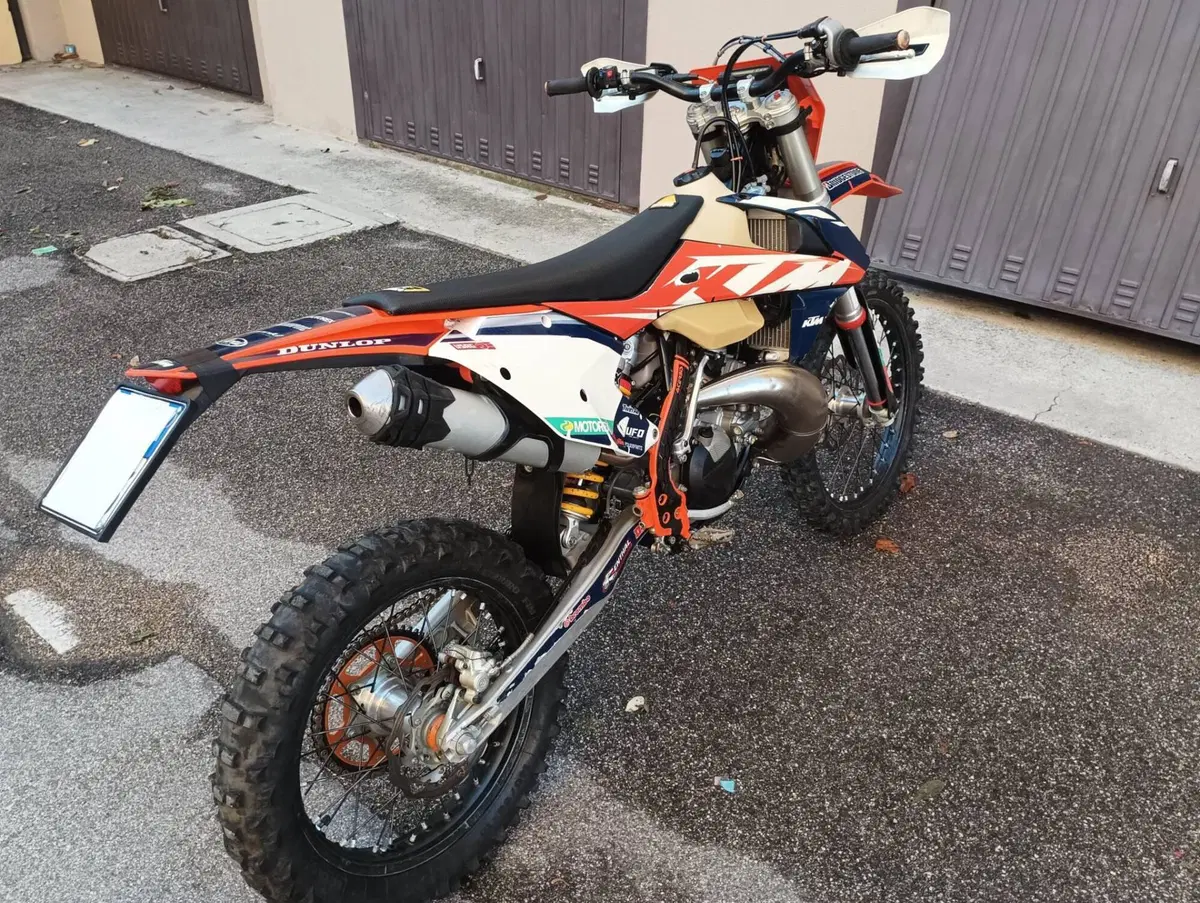 KTM 250 EXC TPI (2018) (6)