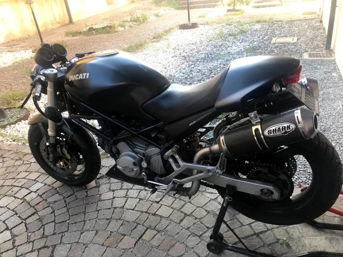 Ducati Monster 620 I.E. Dark (2002)