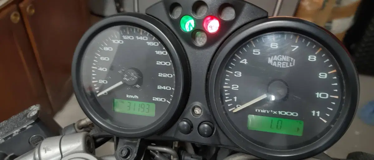 Ducati Monster 620 I.E. Dark (2002) (9)