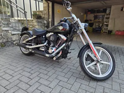 Harley-Davidson 1584 Rocker C (2009 - 11) - FXCWC usata