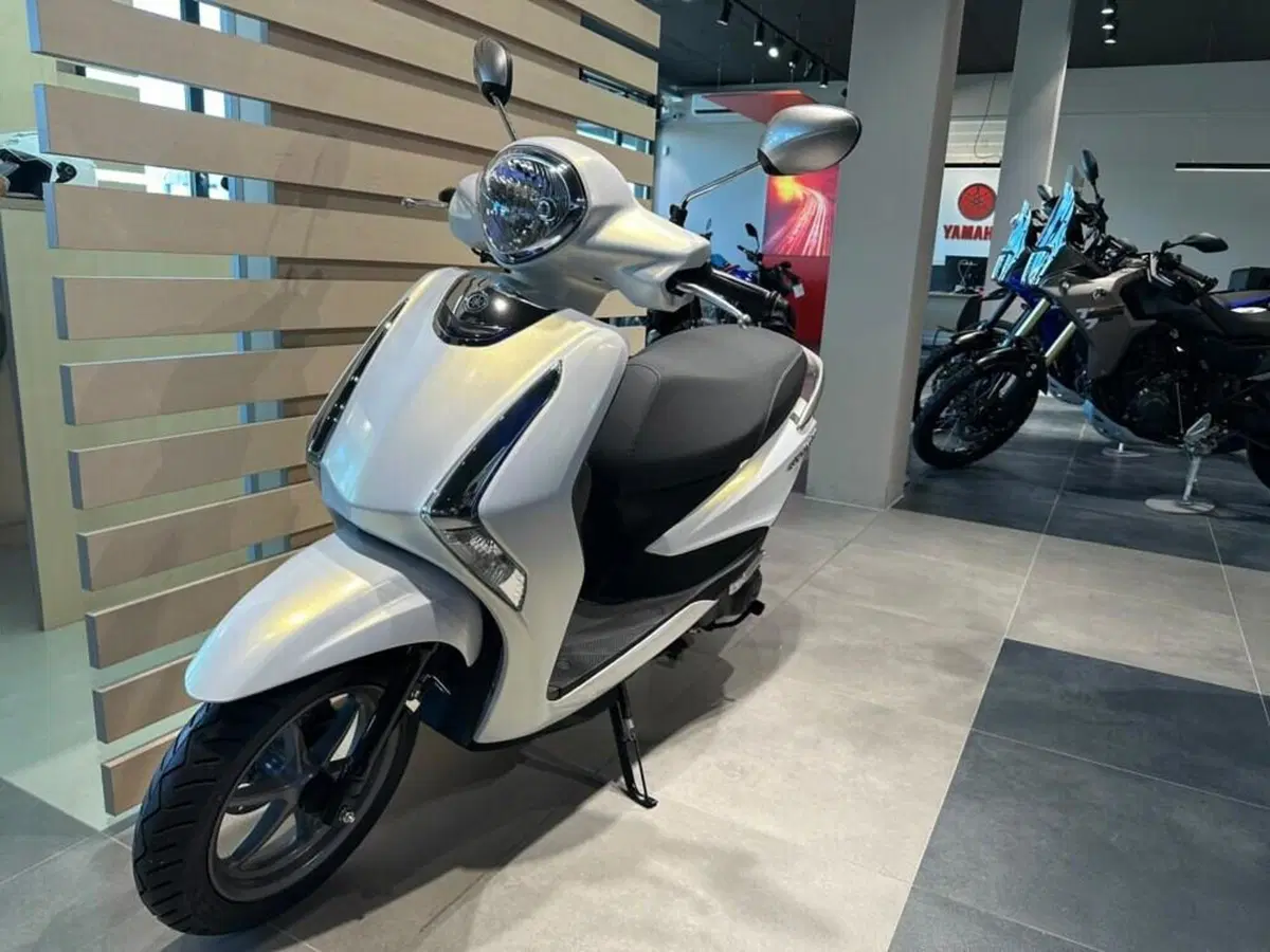 Yamaha D'Elight 125 (2021 - 26) (2)