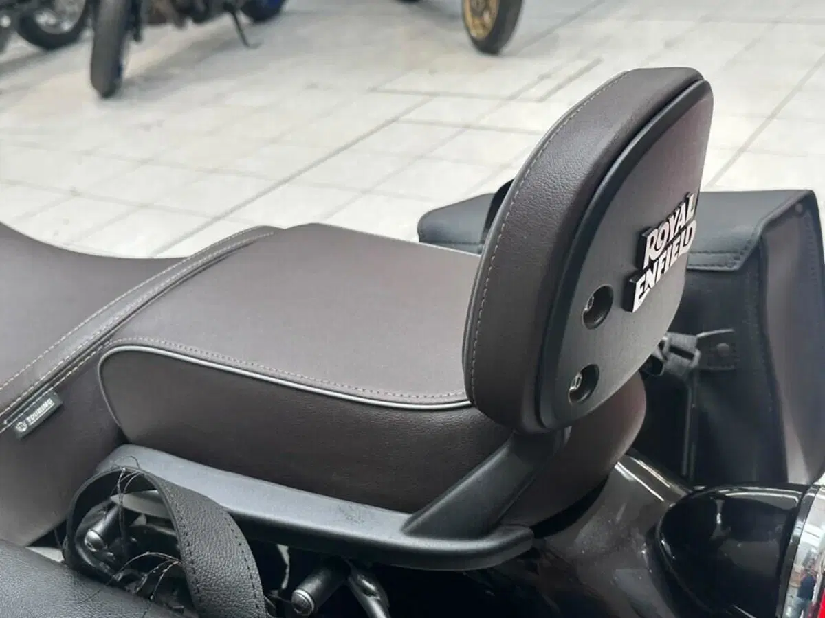 Royal Enfield Meteor 350 (2021 - 26) (4)