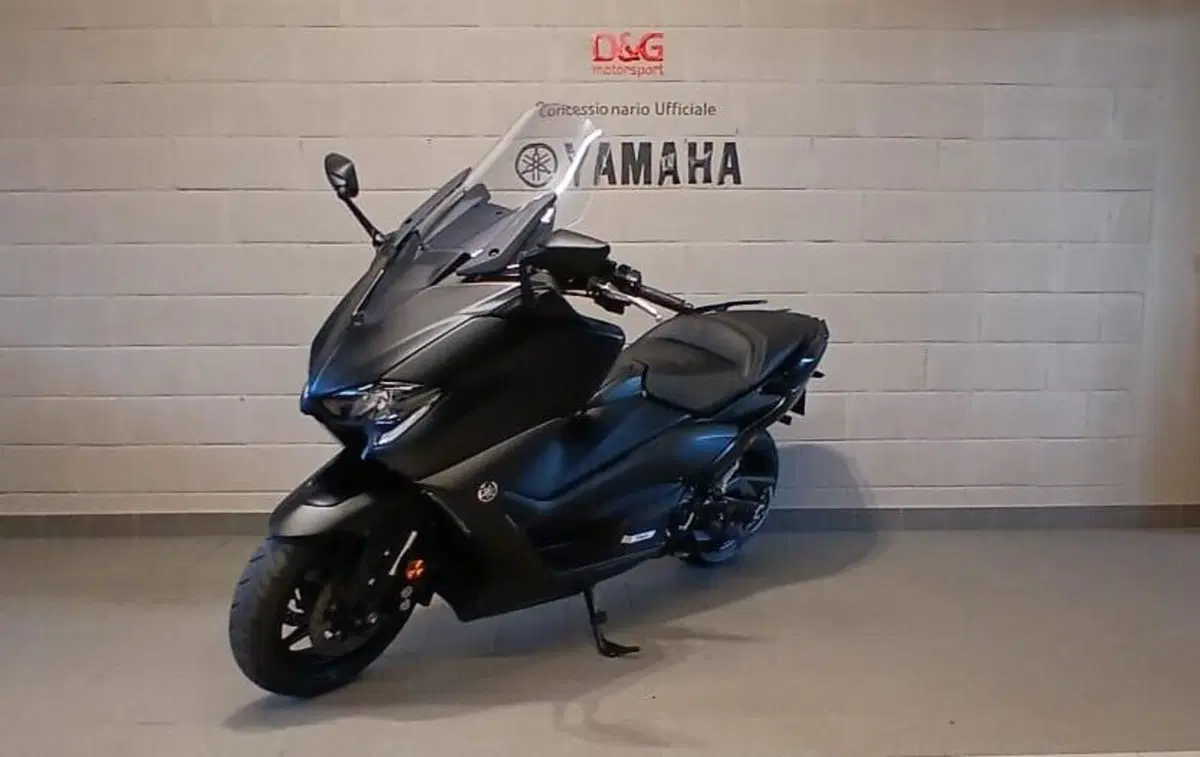 Yamaha T-Max 560 (2020 - 21) (3)