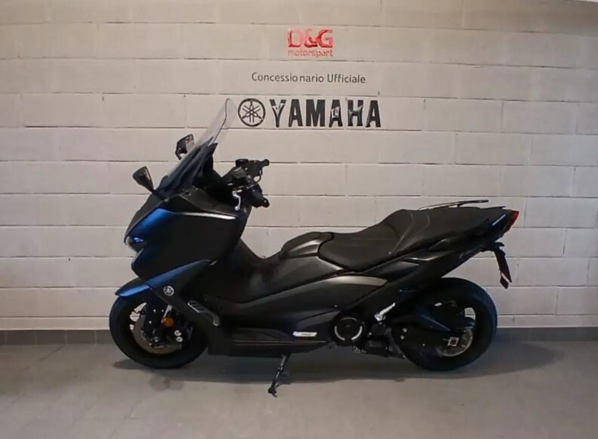 Yamaha T-Max 560 (2020 - 21) (4)
