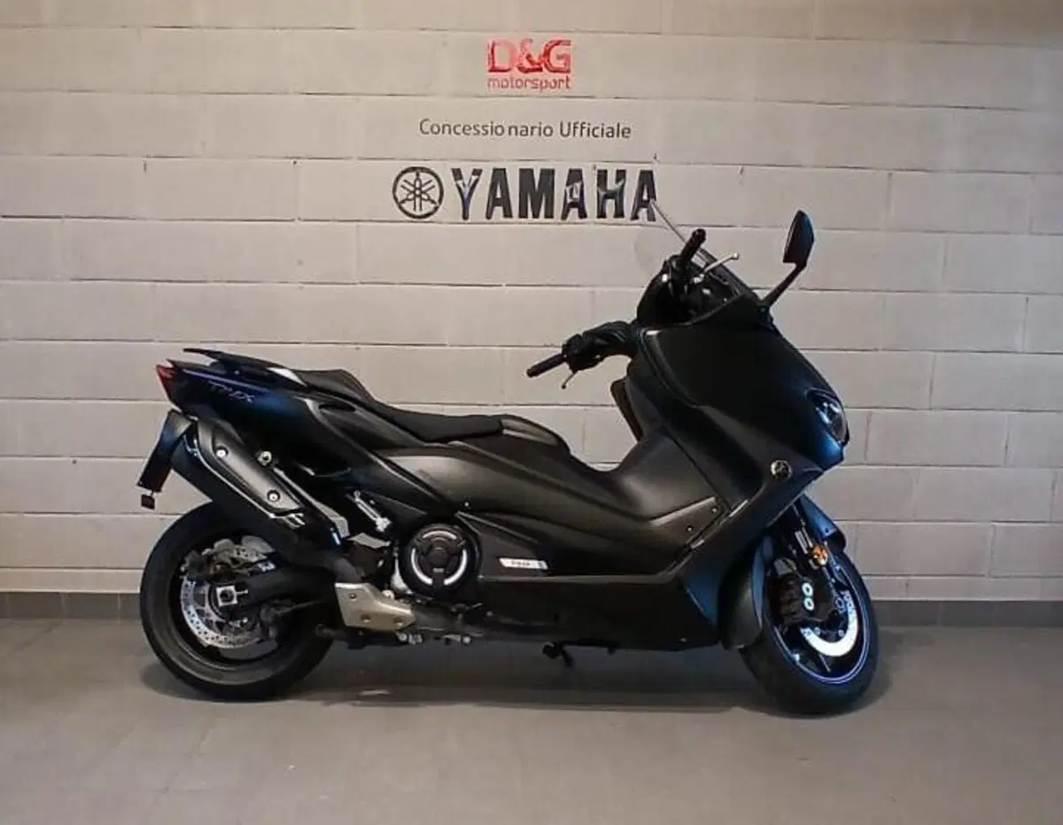 Yamaha T-Max 560 (2020 - 21) (6)