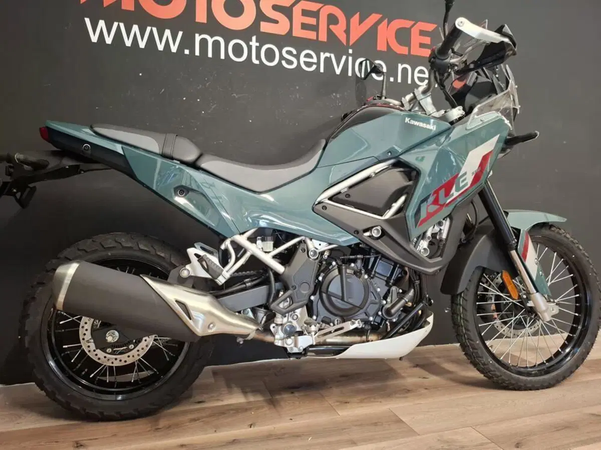 Kawasaki KLE 500 SE (2026) (5)