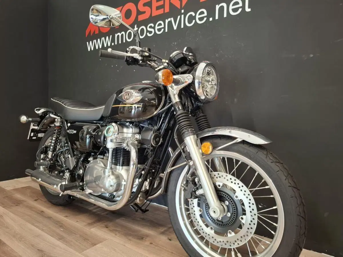 Kawasaki W 800 (2021 - 26) (6)