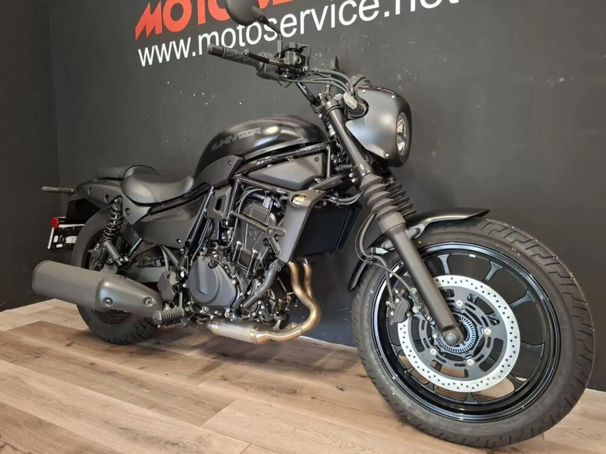 Kawasaki Eliminator 500 SE (2024 - 26) (5)