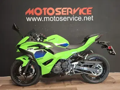 Kawasaki Ninja 500 SE (2024 - 26) usata