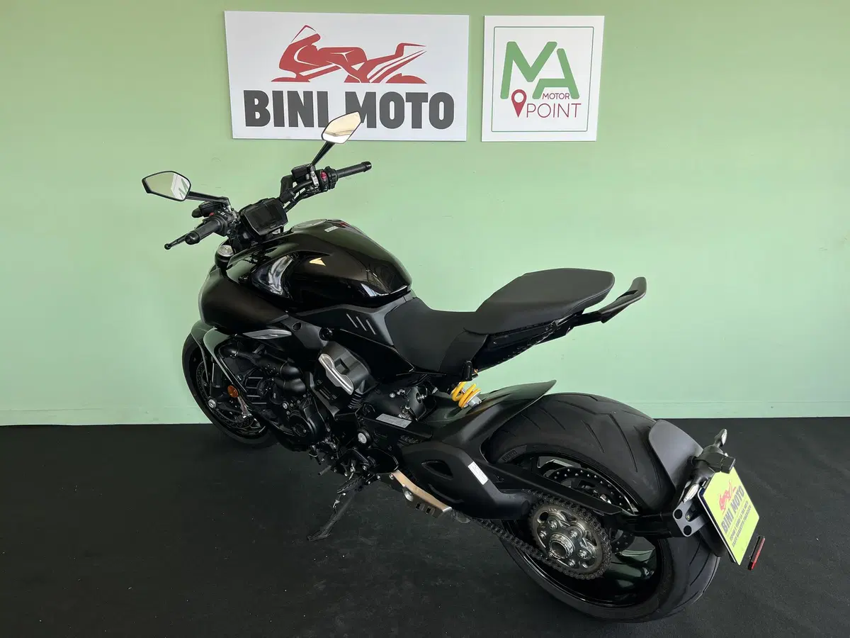 Ducati Diavel V4 (2023 - 26) (6)