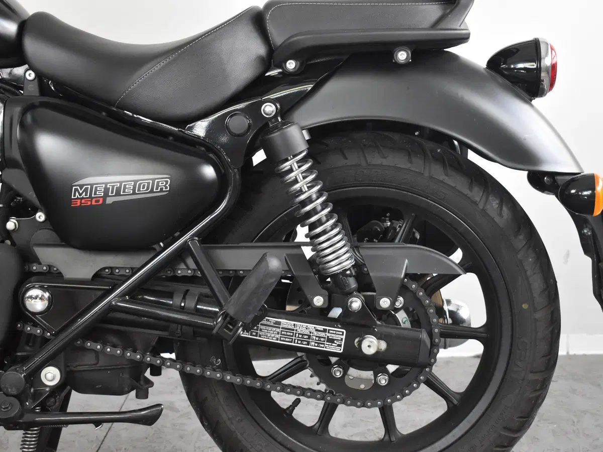 Royal Enfield Meteor 350 (2021 - 26) (14)