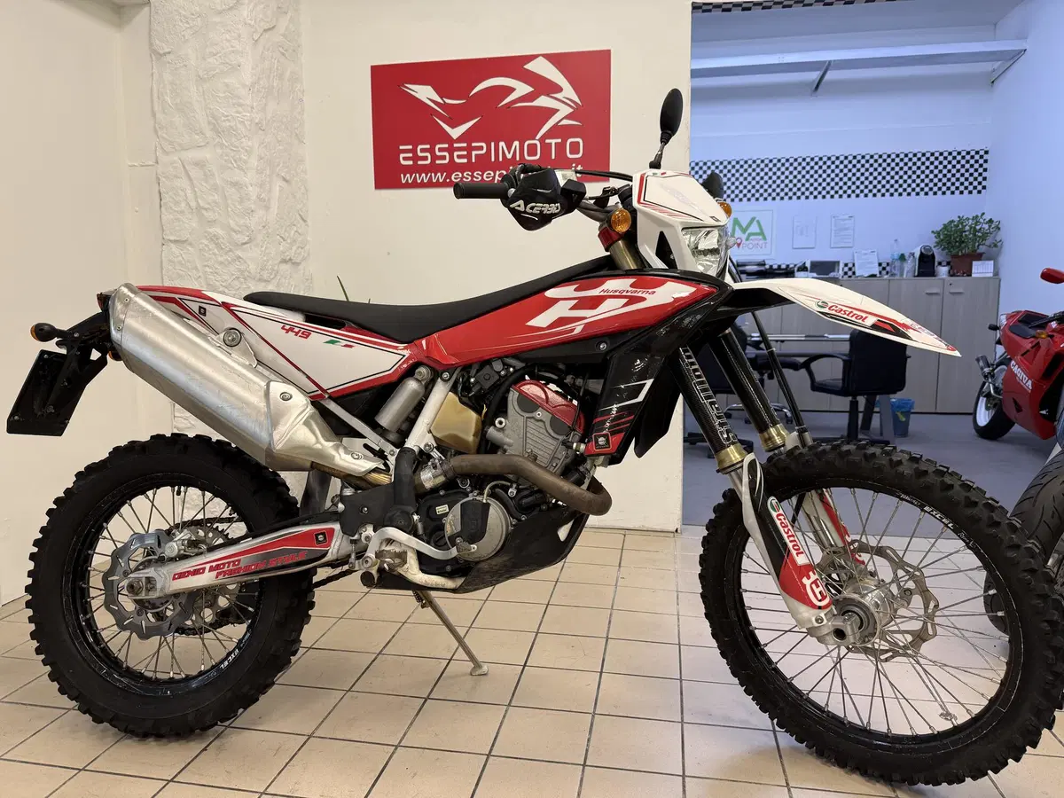 Husqvarna SM 449 (2010 - 13)