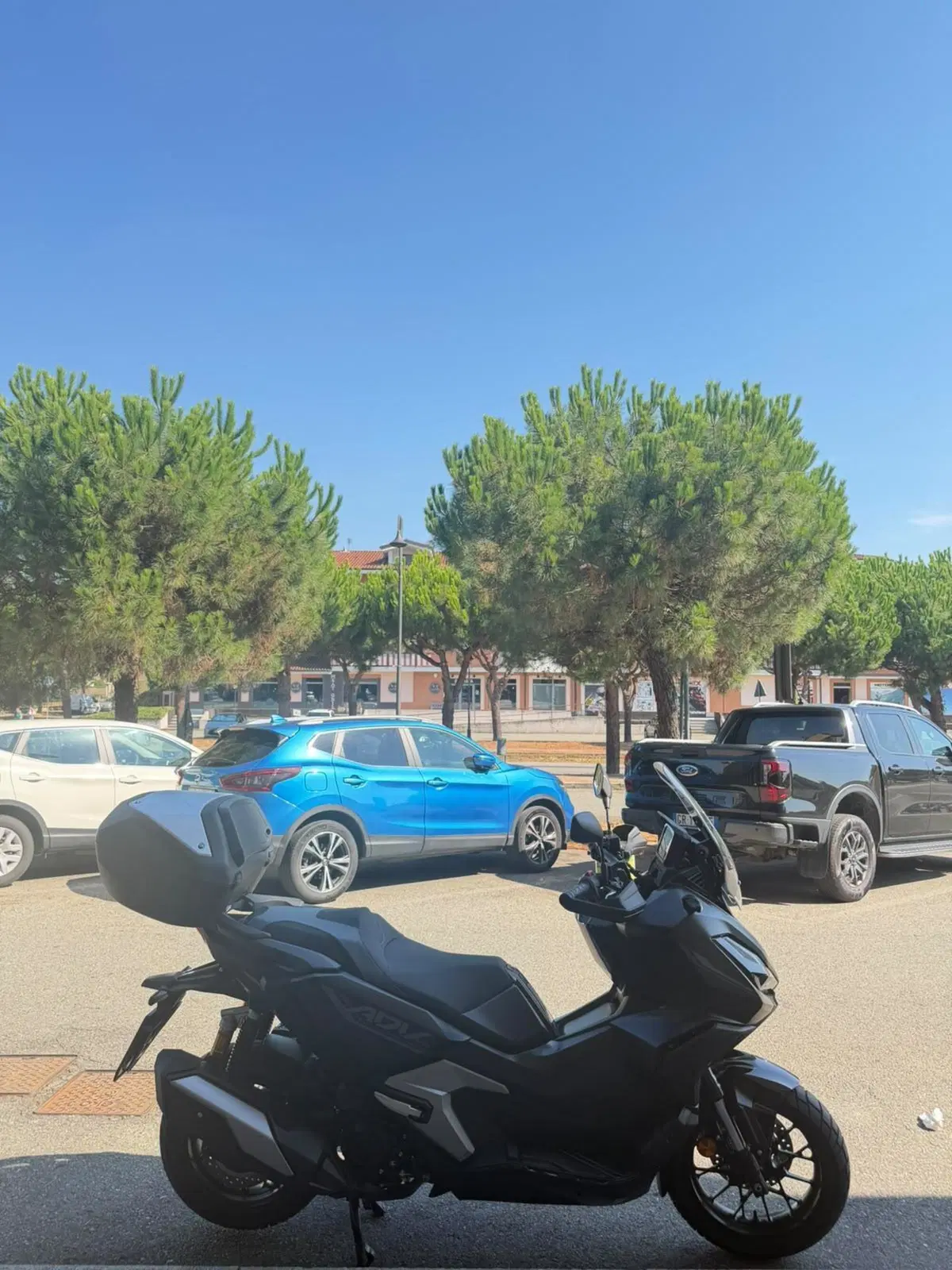 Honda ADV 350 Special Edition (2025 - 26) (2)