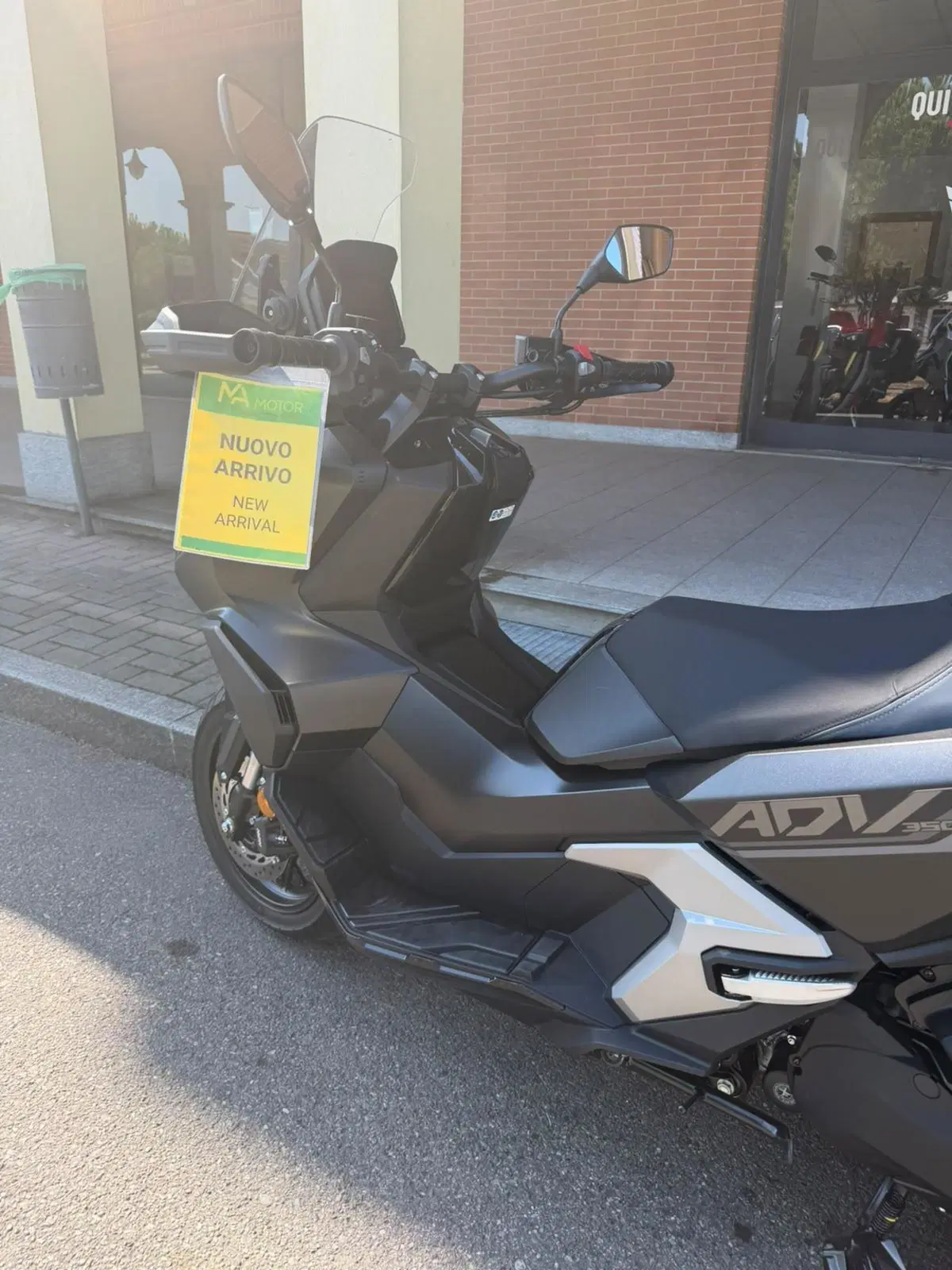 Honda ADV 350 Special Edition (2025 - 26) (5)