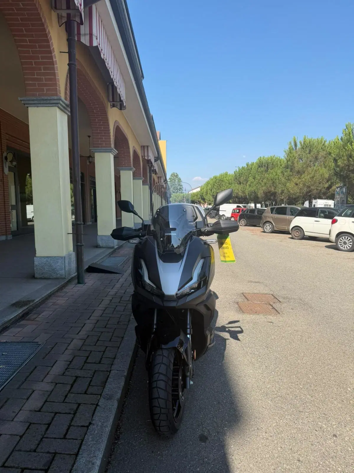 Honda ADV 350 Special Edition (2025 - 26) (6)