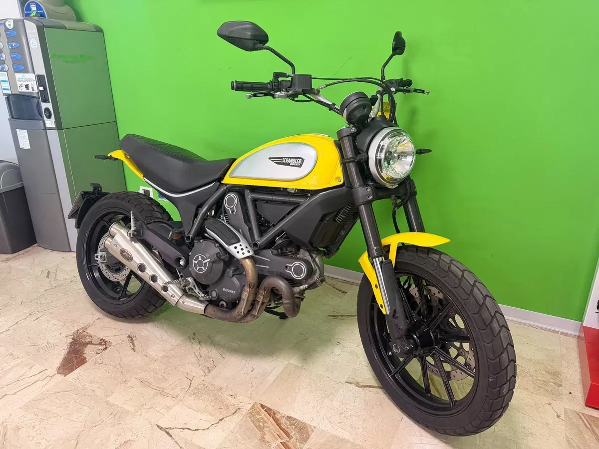 Ducati Scrambler 800 Icon (2015 - 16) (2)