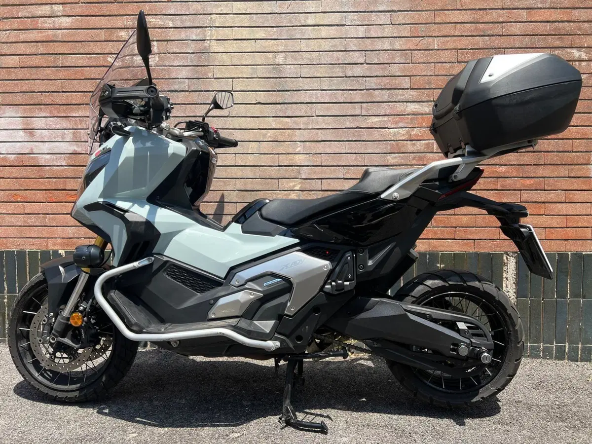 Honda X-ADV 750 DCT Adventure (2021 - 24) (2)