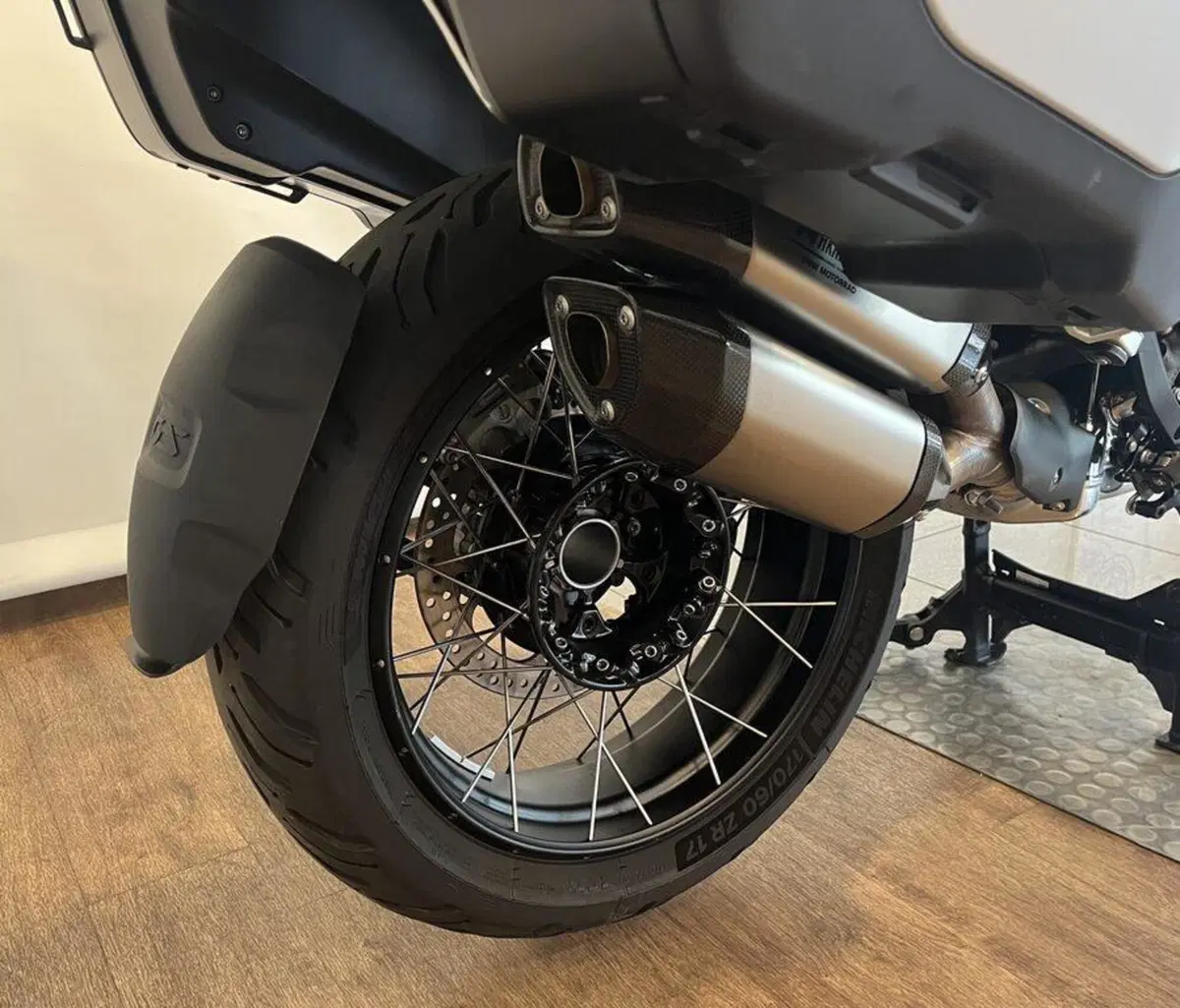 Bmw R 1300 GS Trophy (2023 - 26) (3)