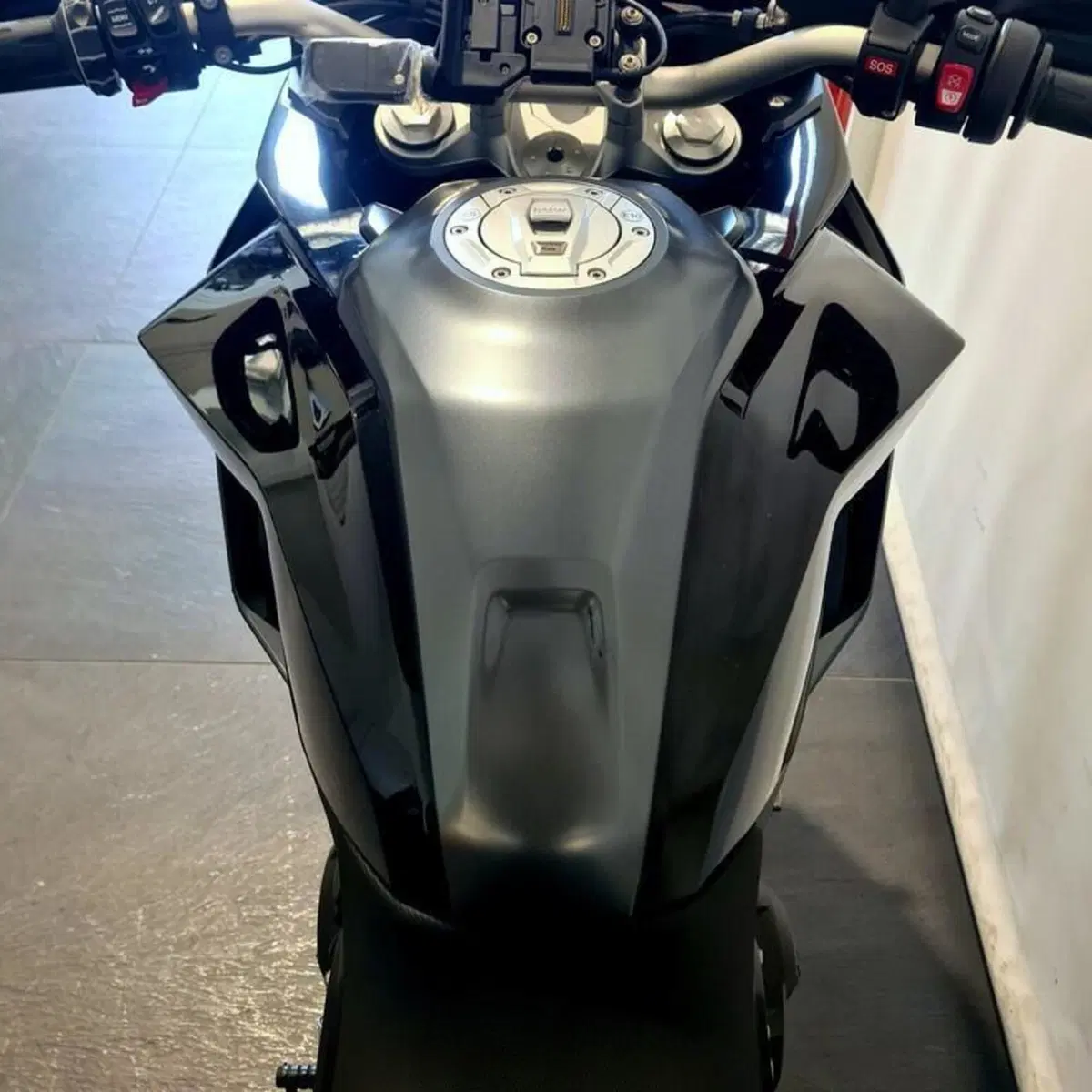 Bmw F 900 XR (2020 - 24) (6)