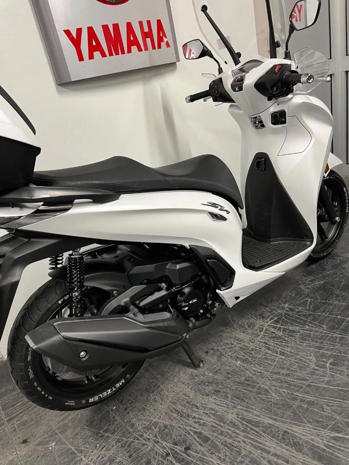 Honda SH 350 (2021 - 24) (4)