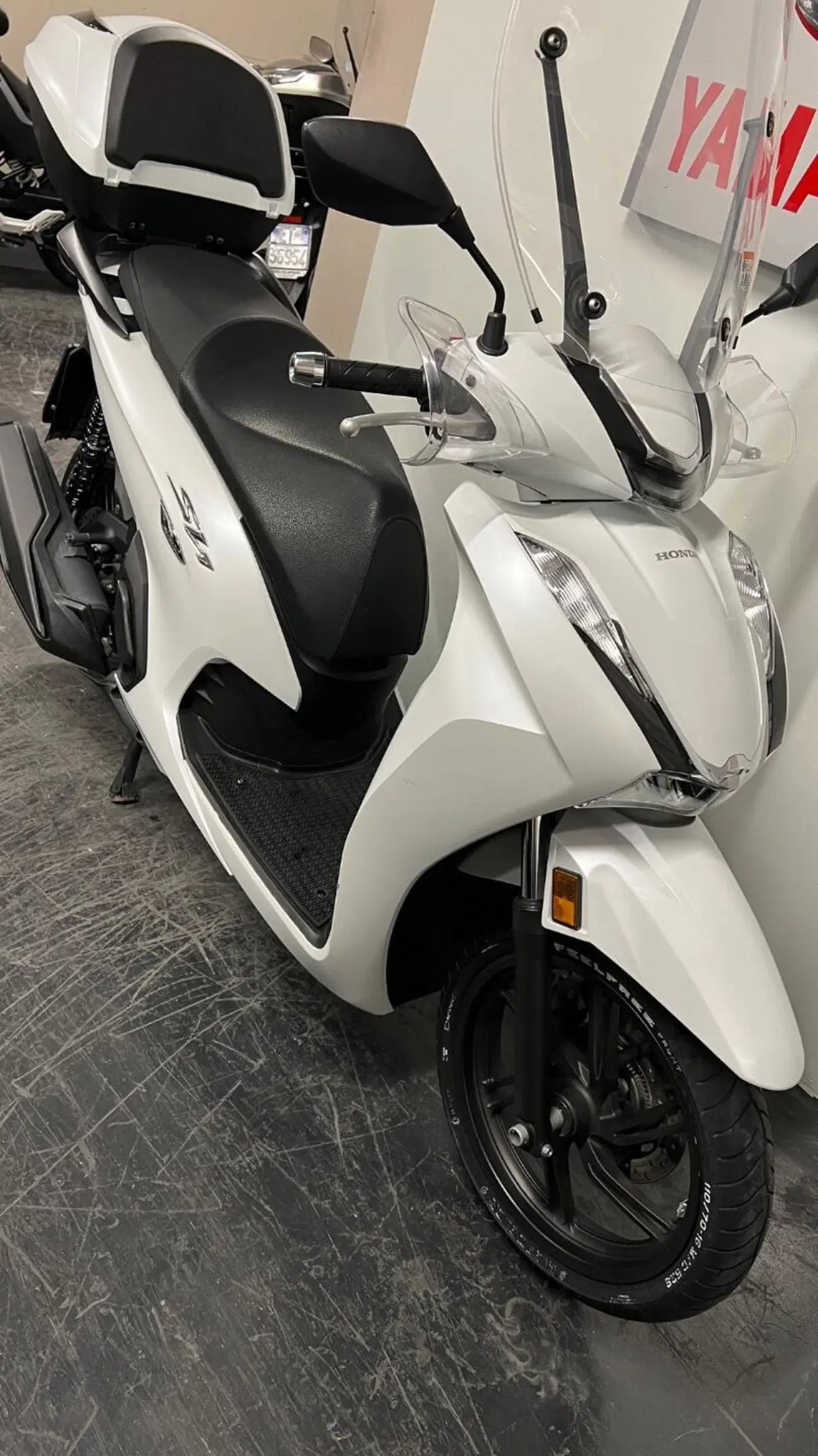 Honda SH 350 (2021 - 24) (11)