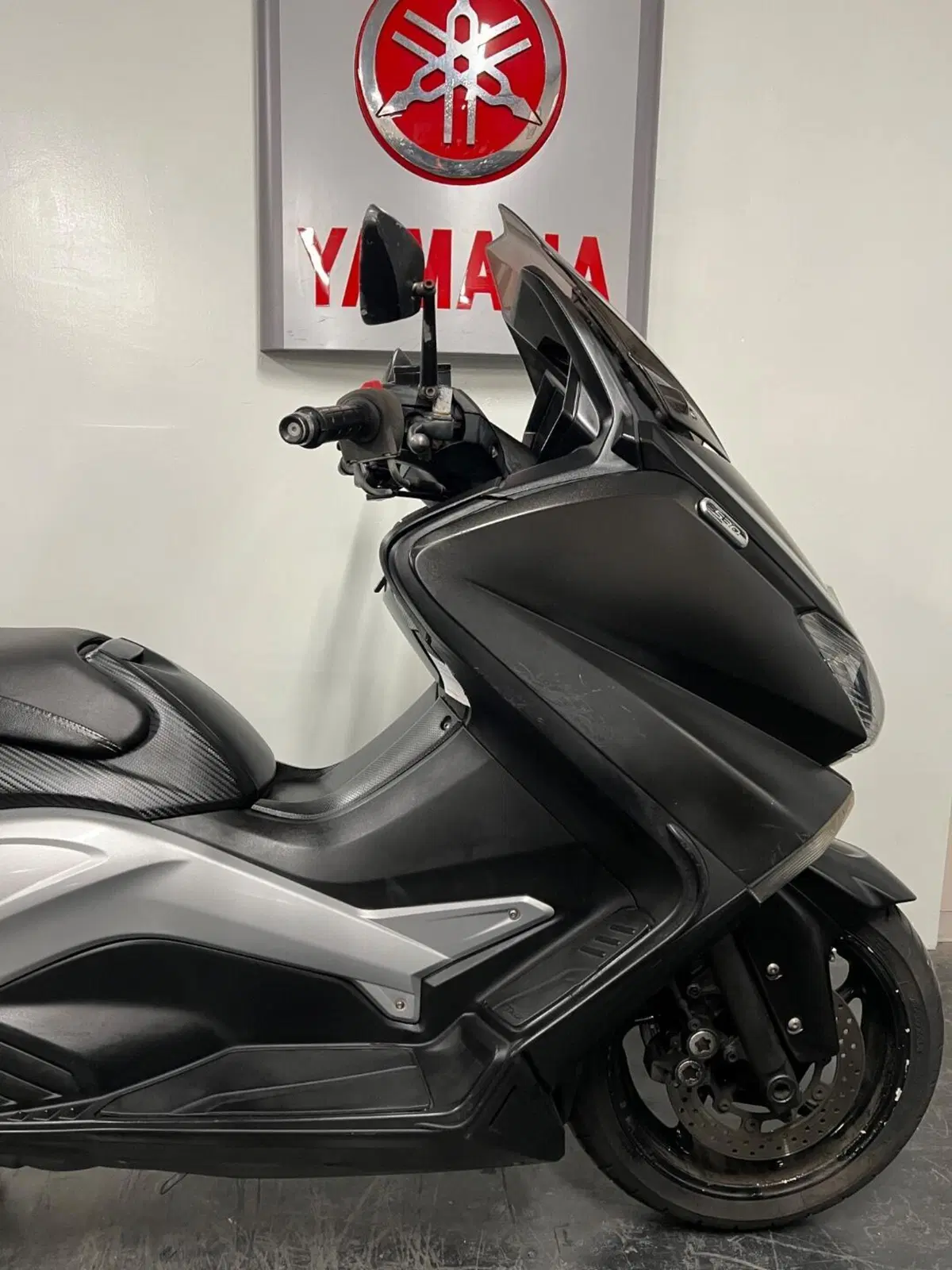 Yamaha T-Max 530 (2017 - 19) (6)