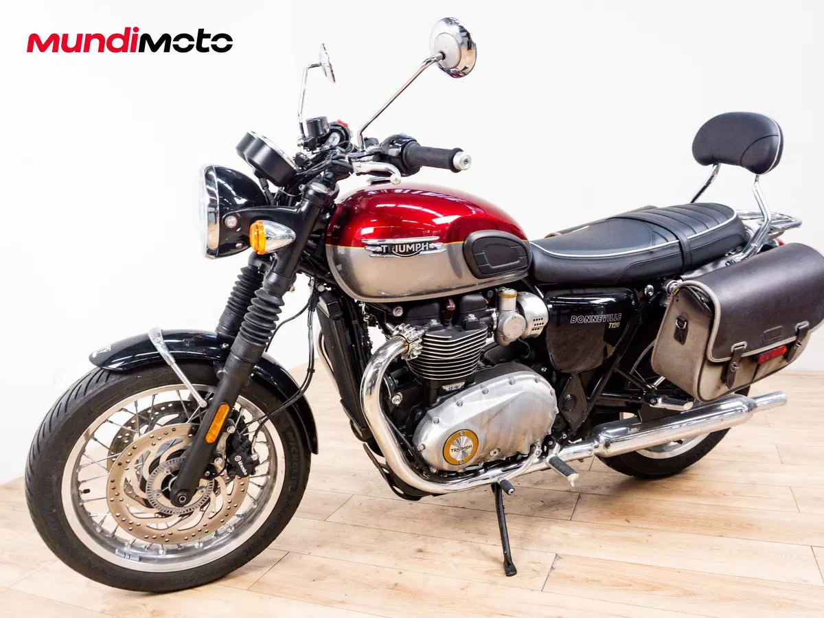Triumph Bonneville T120 Gold Line Edition (2021) (8)