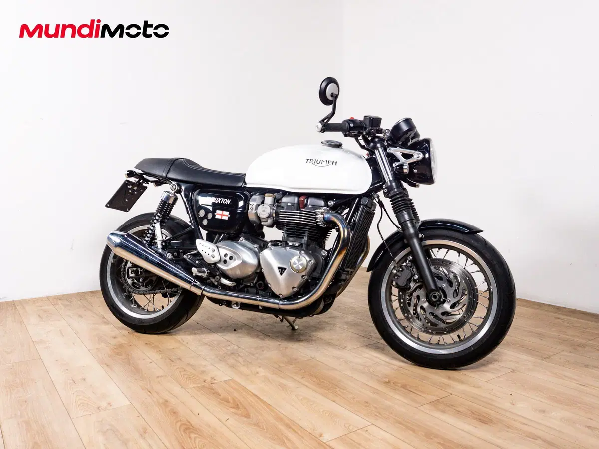 Triumph Thruxton 1200 R (2016) (2)