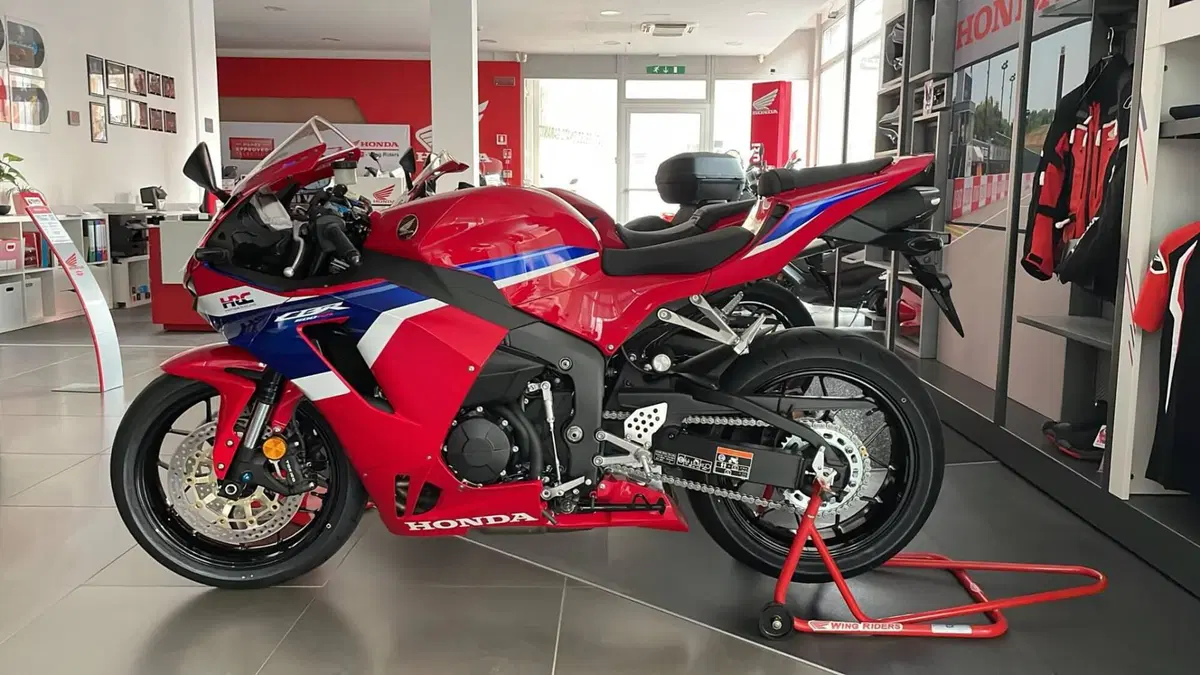 Honda CBR 600 RR (2024 - 26)
