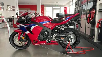 Honda CBR 600 RR (2024 - 26) nuova