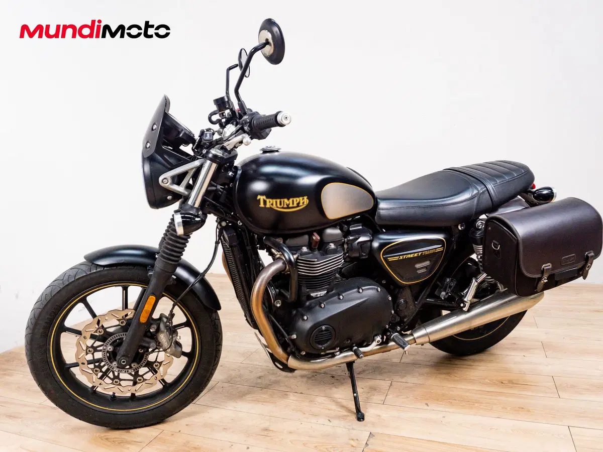 Triumph Street Scrambler 900 Gold Line Edition (2021 - 23) (8)