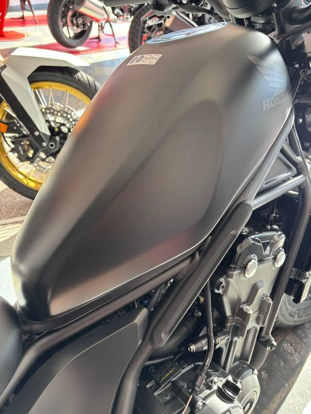 Honda CMX 500 Rebel (2025 - 26) (5)