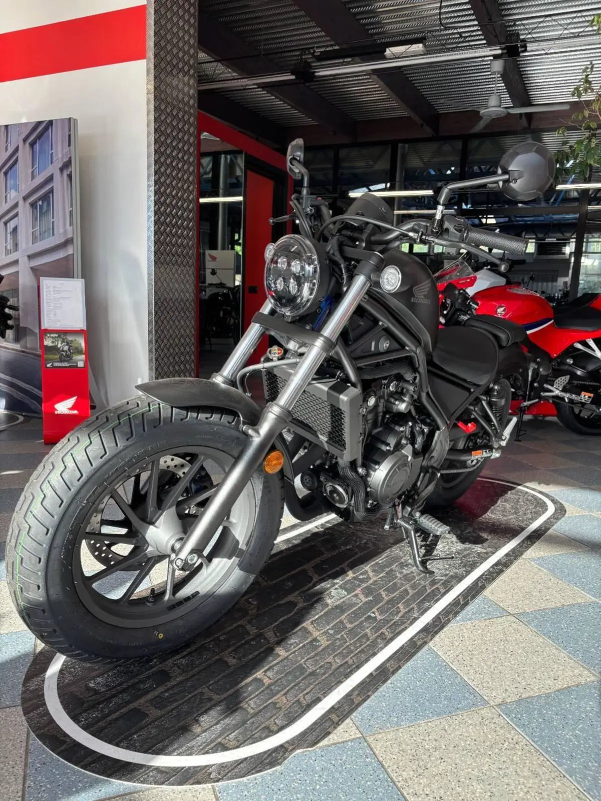 Honda CMX 500 Rebel (2025 - 26) (3)