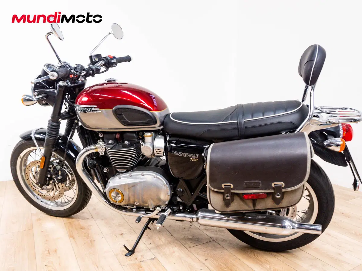 Triumph Bonneville T120 Gold Line Edition (2021) (7)
