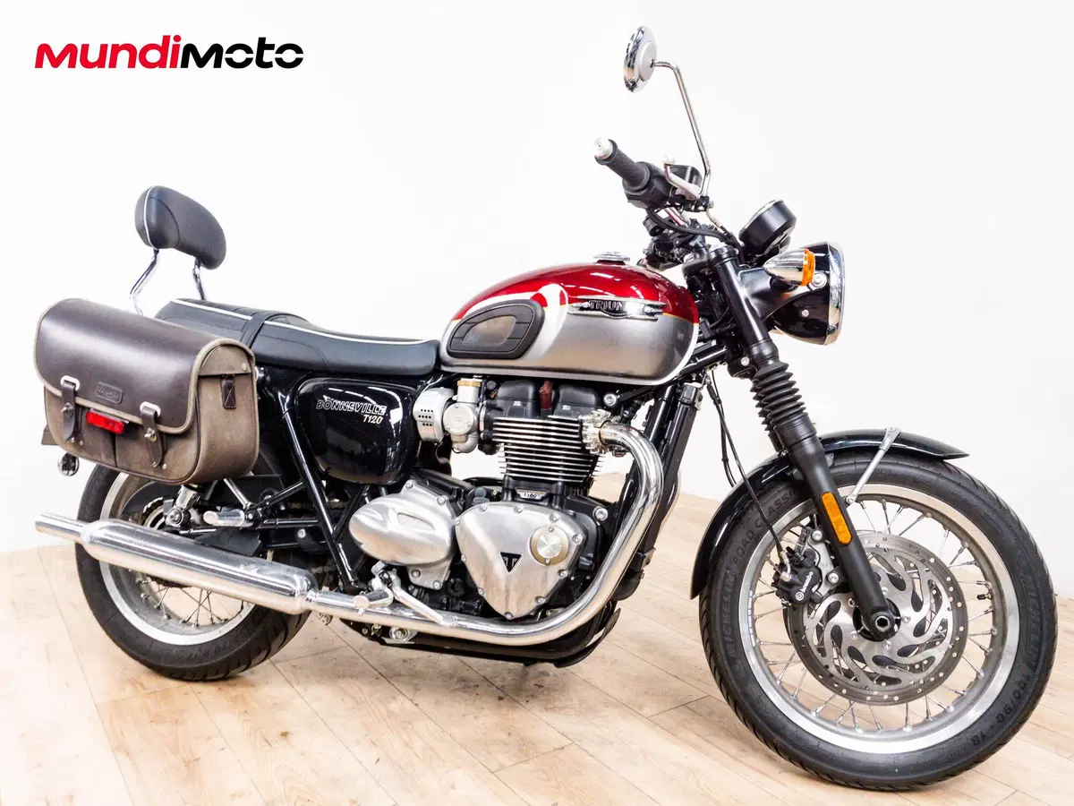 Triumph Bonneville T120 Gold Line Edition (2021) (2)