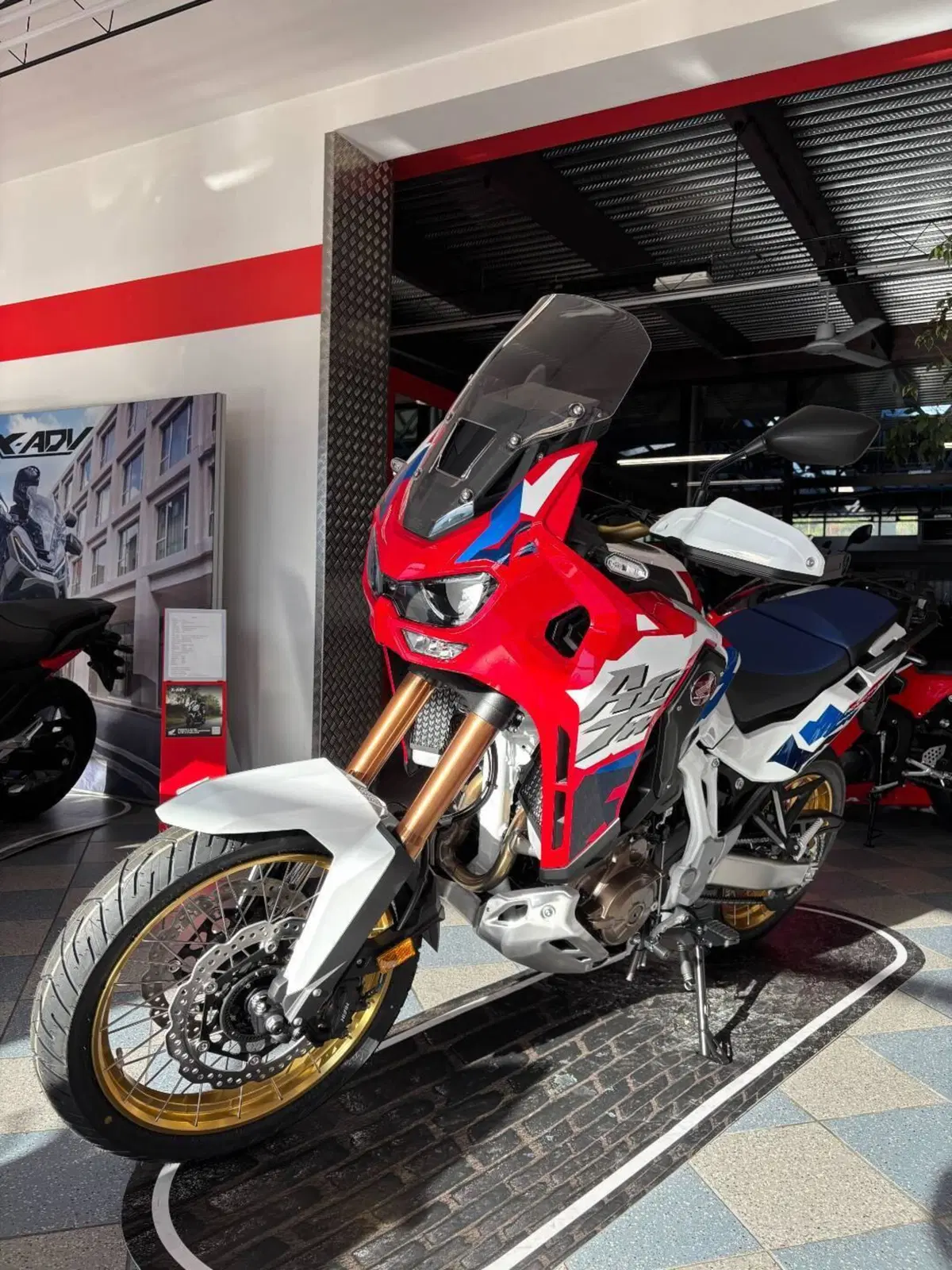 Honda Africa Twin CRF 1100L Adventure Sports (2024 - 26) (3)