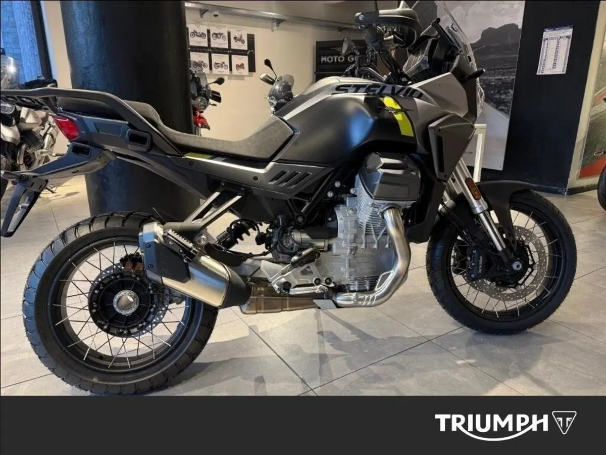Moto Guzzi Stelvio (2024 - 26) (2)