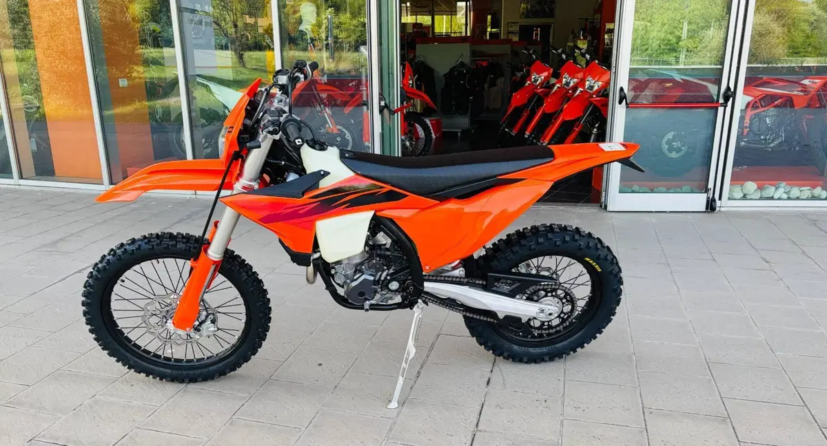 KTM 350 EXC-F (2027) (2)