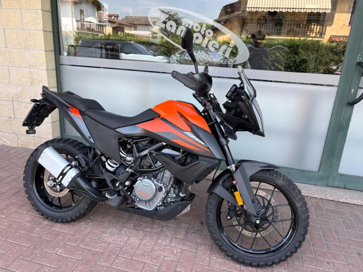 KTM 390 Adventure (2020) (2)