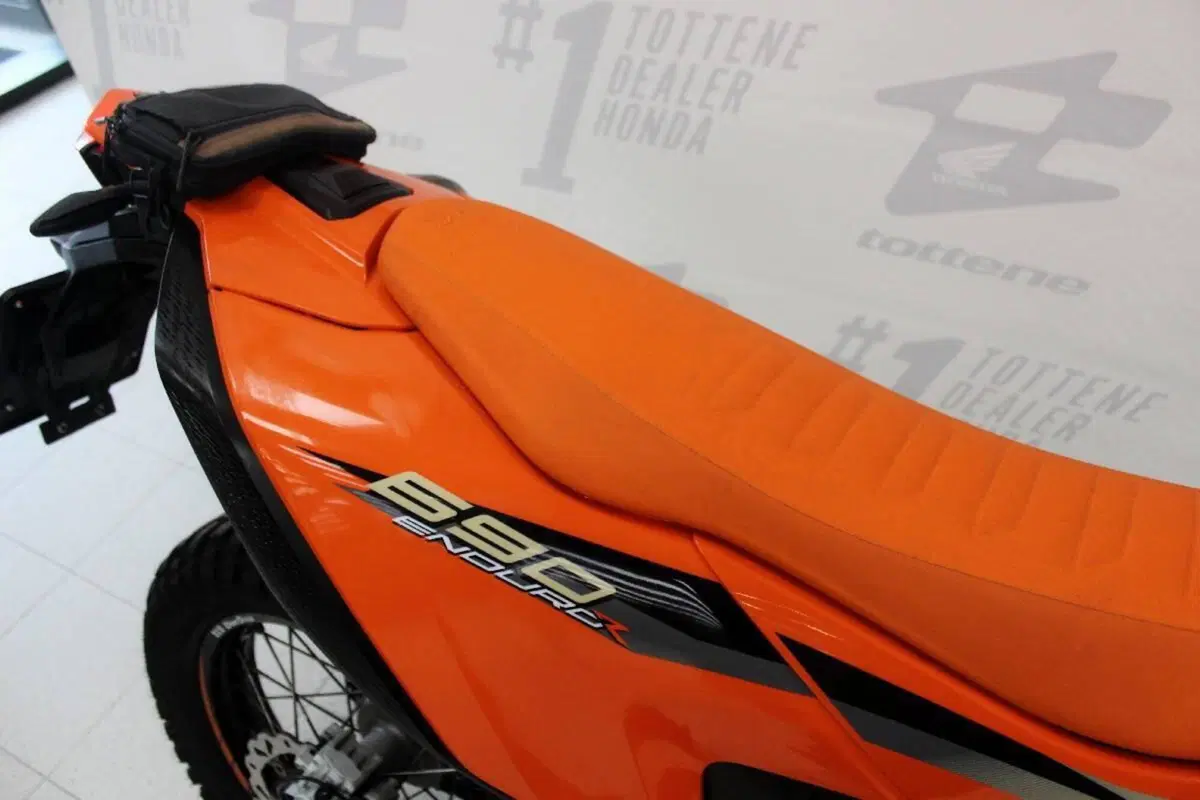 KTM 690 Enduro R (2022 - 25) (5)