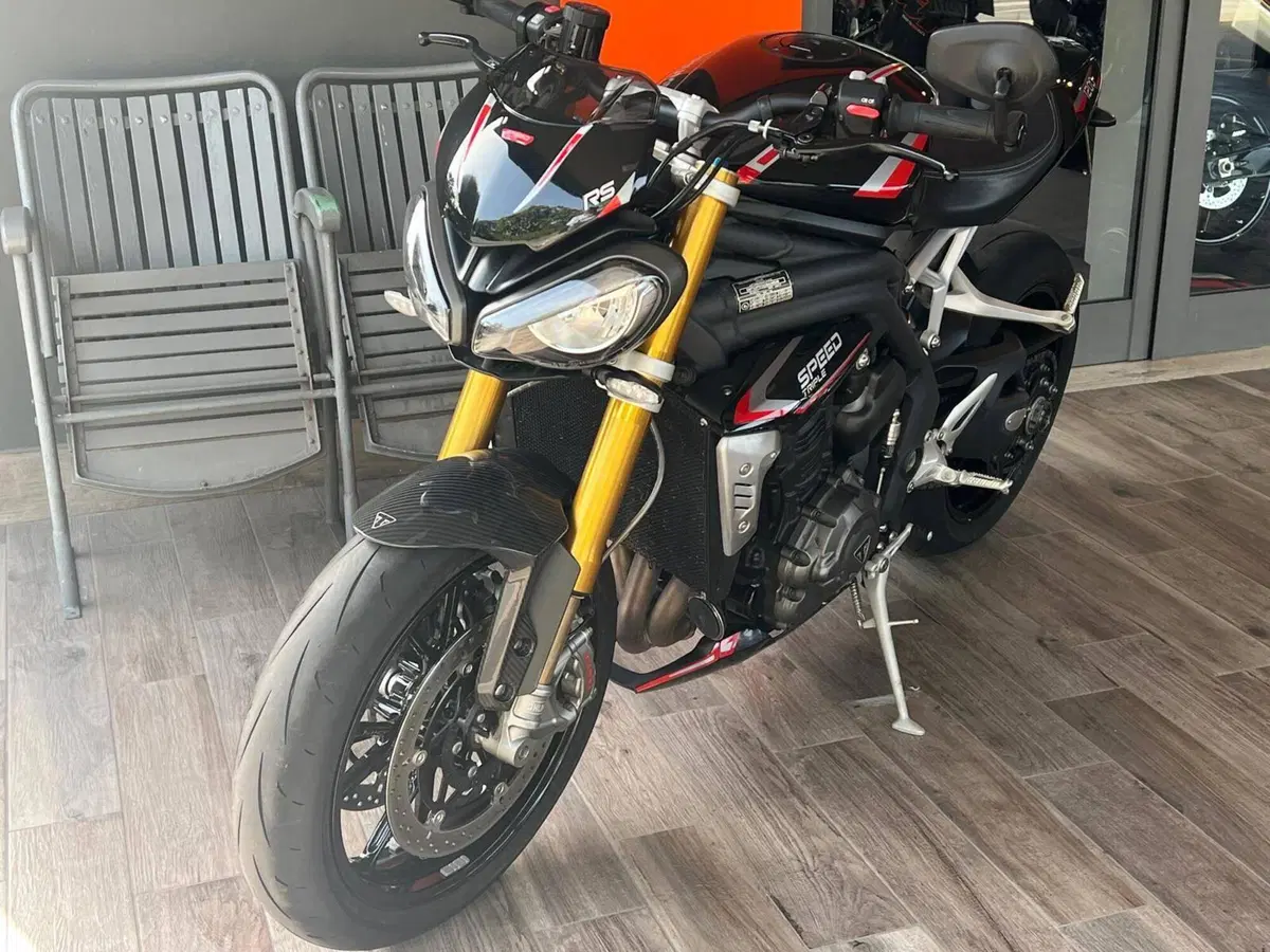 Triumph Speed Triple 1200 RS (2021 - 24) (9)
