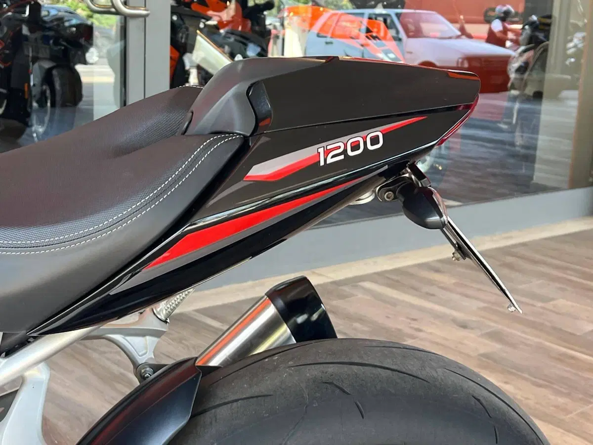 Triumph Speed Triple 1200 RS (2021 - 24) (14)