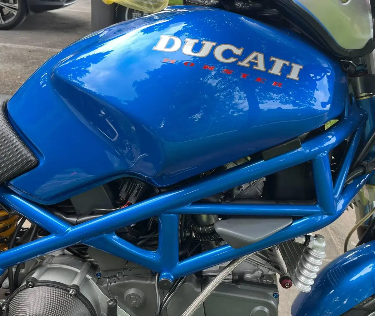 Ducati Monster CH Racing (9)