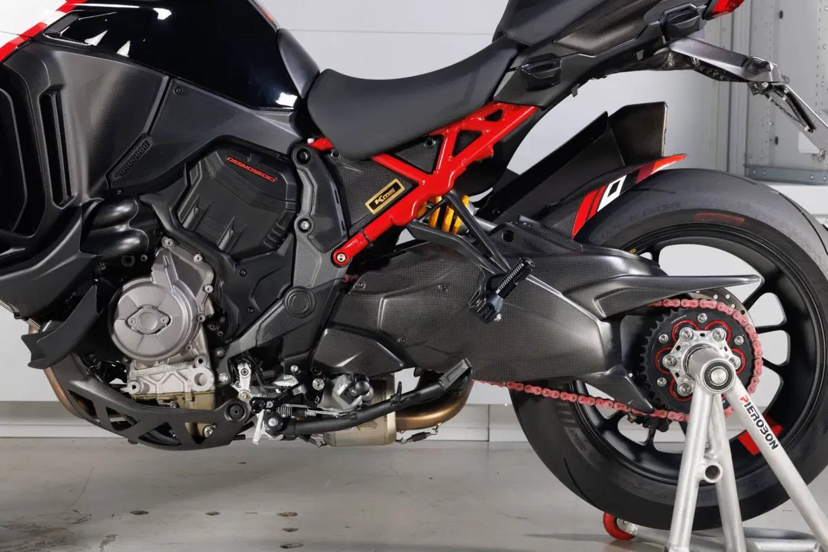 Ducati Multistrada V4 Pikes Peak (2021 - 24) (9)
