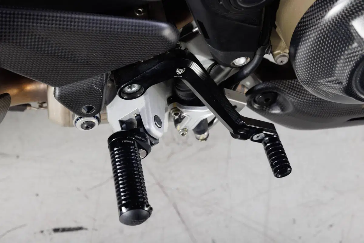 Ducati Multistrada V4 Pikes Peak (2021 - 24) (17)