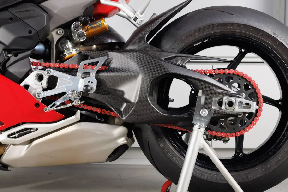 Ducati Panigale V4 S (2025 - 26) (5)