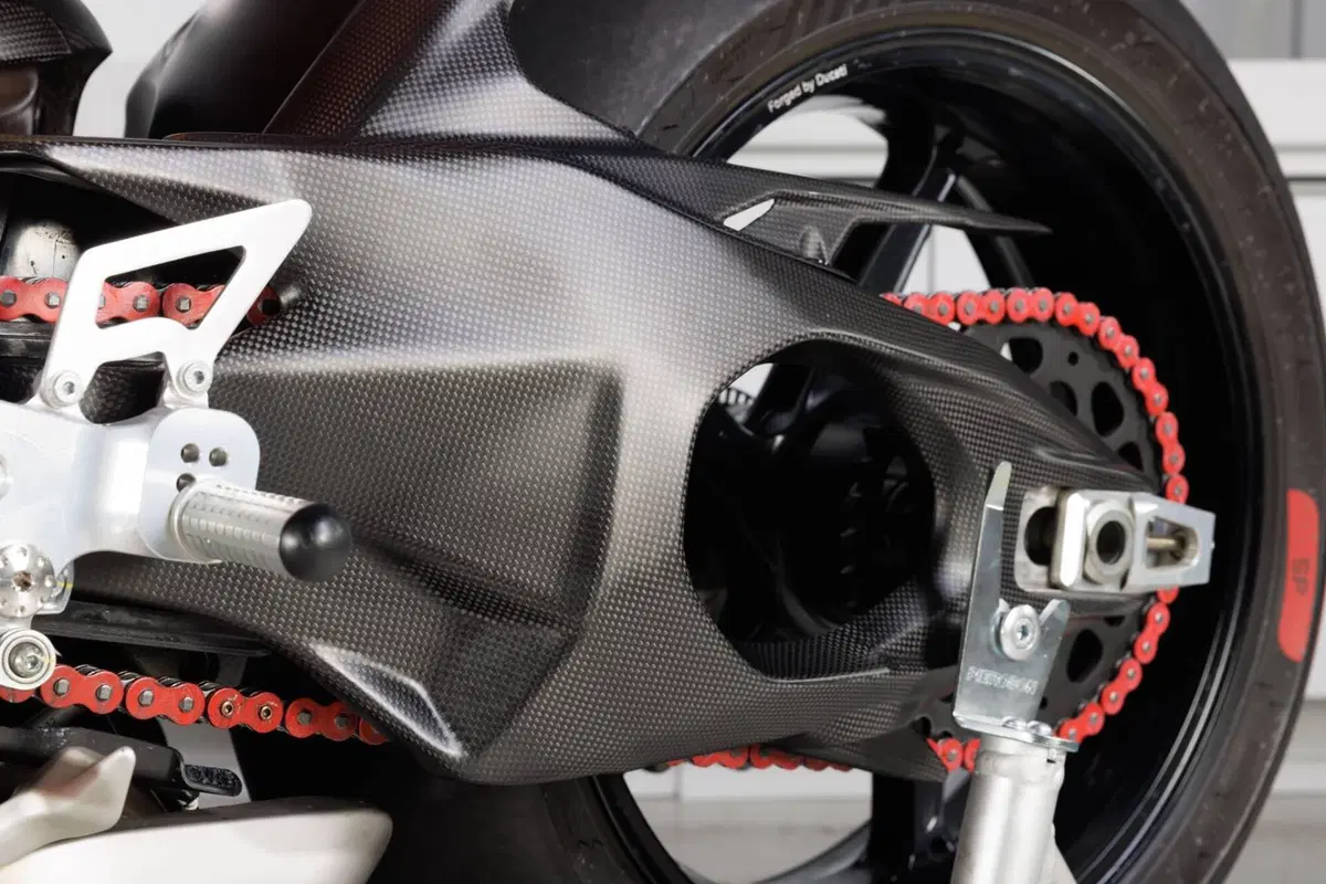 Ducati Panigale V4 S (2025 - 26) (15)