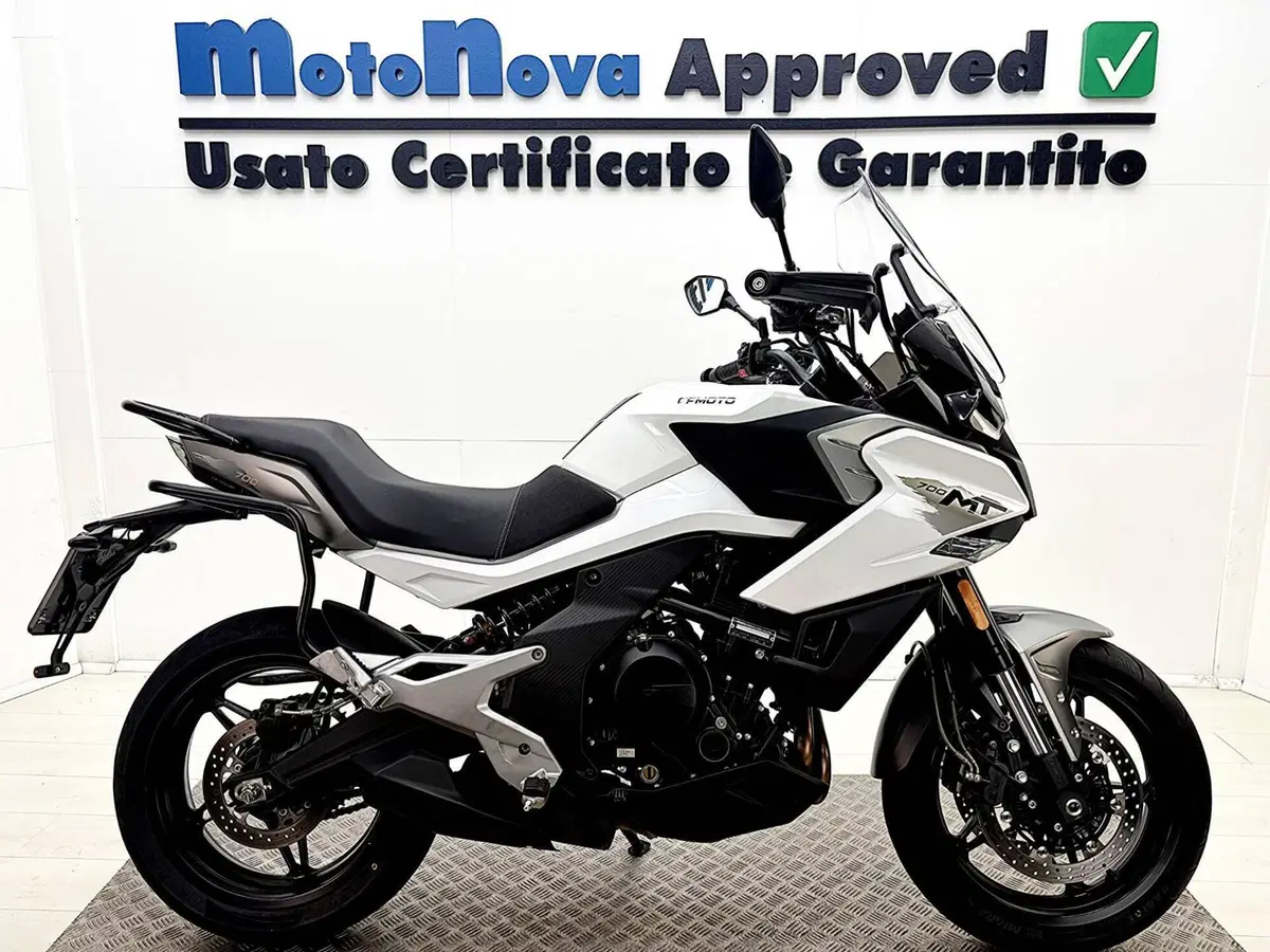 CFMOTO 700MT (2024 - 26)