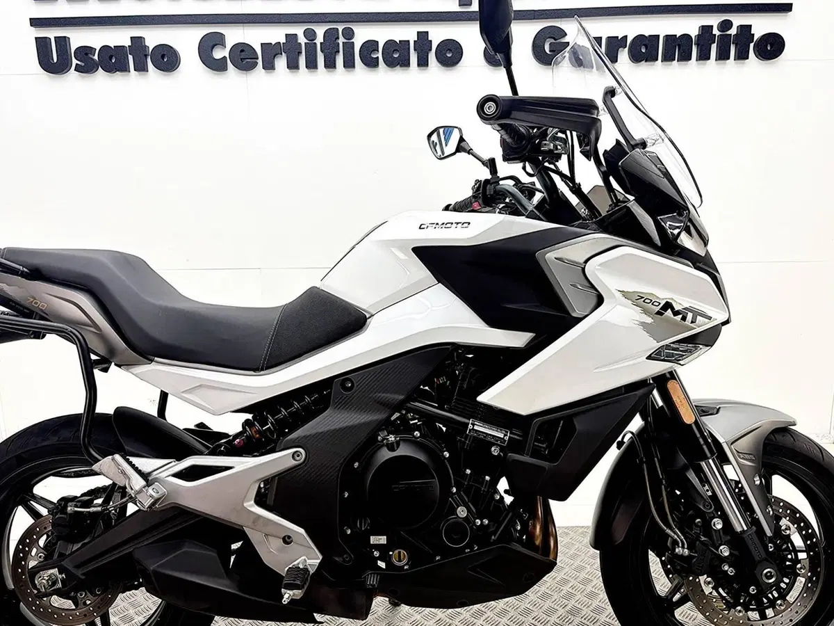 CFMOTO 700MT (2024 - 26) (8)