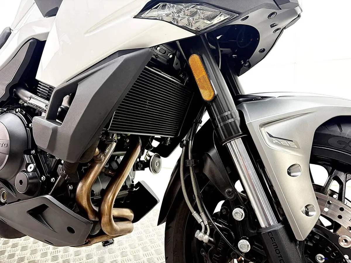 CFMOTO 700MT (2024 - 26) (10)
